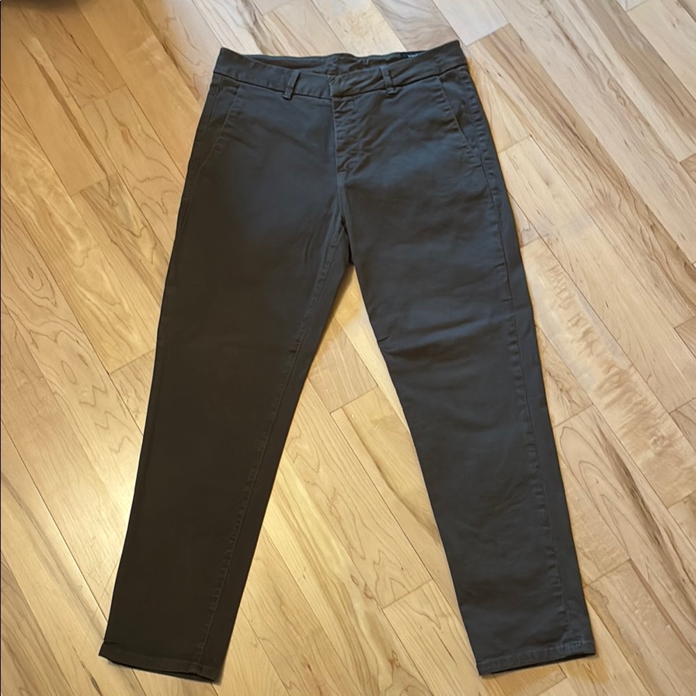 Vince Slim Straight Jeans in Olive Green